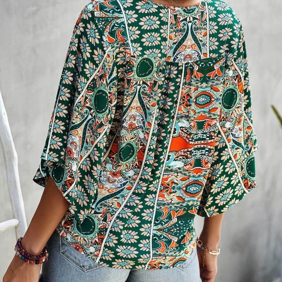Boho Floral Print Kimono Sleeve Oversized Top - Picture 4 of 5